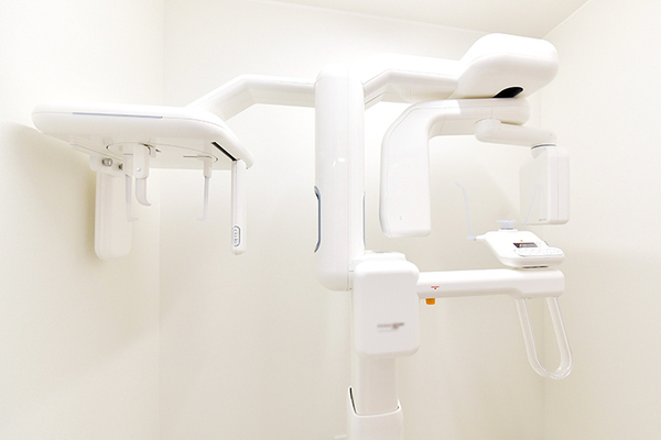 服部真丈副院長 服部歯科3