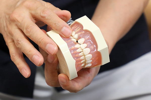 岡本政行院長、岡本政宣先生 岡本歯科医院3