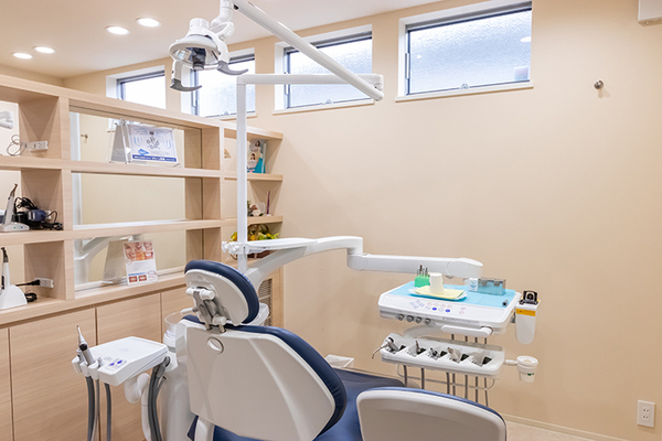 菅原千佳代先生 柏グレイス歯科医院3