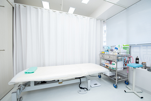 蒲澤美代子院長 北参道駅前ひふ科3