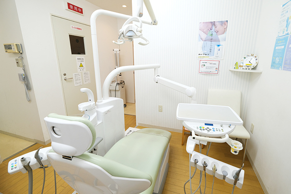 岩田雅裕院長 サンズデンタルクリニック3