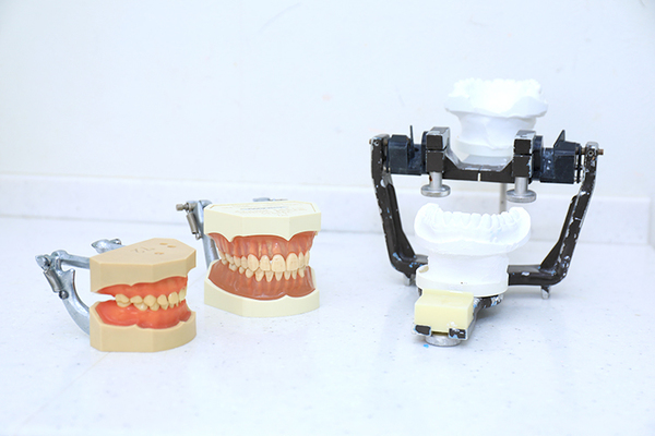 杉浦龍一院長 龍一歯科3