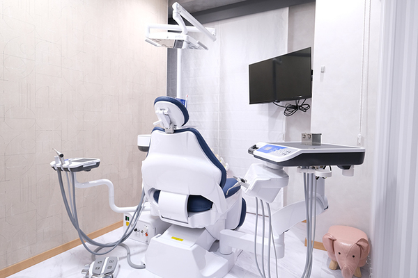 松田一弘院長 清澄白河MIOs歯科クリニック3