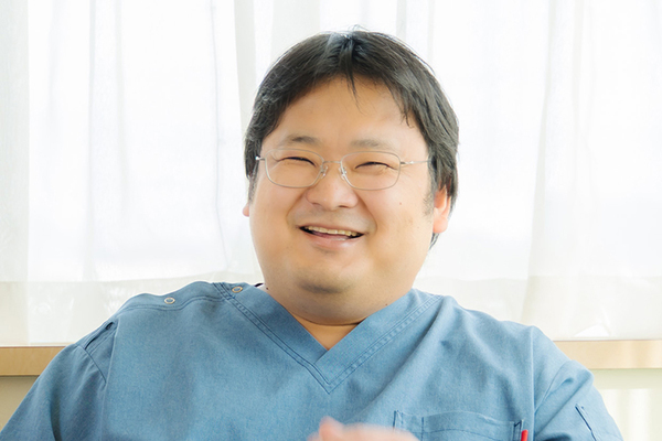 入江泰正院長、入江未香保副院長 延岡こども歯科・おやこ歯科3