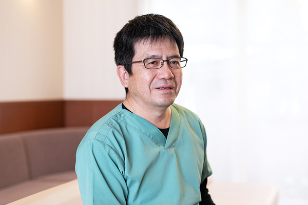 高尾成久院長 八重垣レディースクリニック3