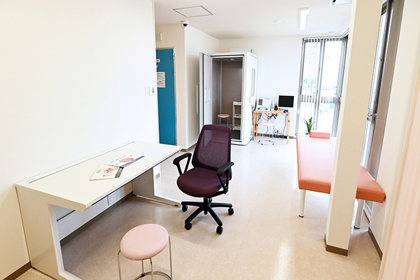 恒川宜子院長 よしこクリニック3