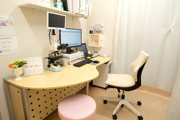 木嶋晶子理事長、眞壁郁院長 SUHADA CLINIC きじま皮フ科逆瀬川本院3