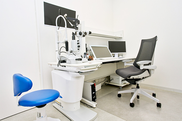 石田和寛院長 いしだ眼科クリニック3