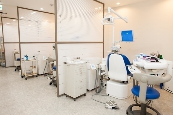 岡本善彦院長 さくら歯科医院3