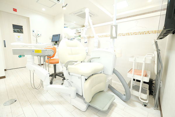 片山知子院長 ツインクル歯科クリニック3