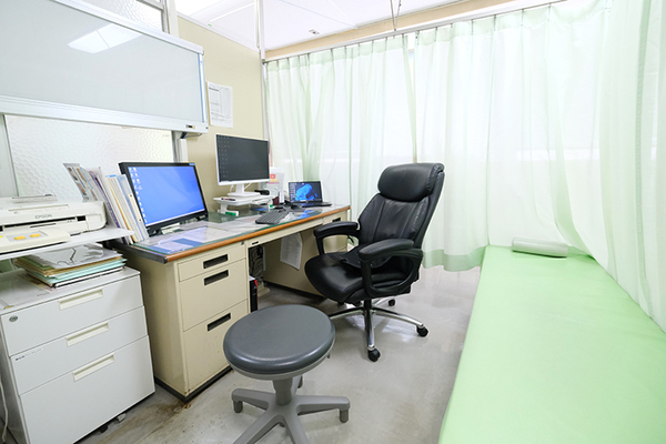 永田真一院長 永田外科3