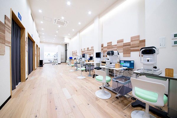 立石守院長 湘南友愛眼科3