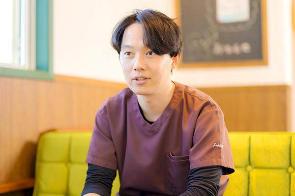 奈須遵太院長 ニコ歯科クリニック3