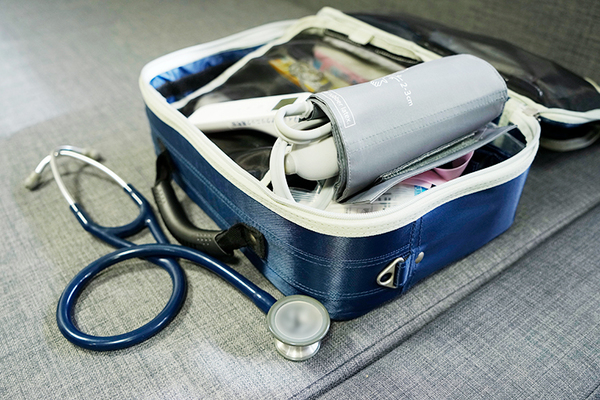 川村祐介院長 タイムケアクリニック南町田3