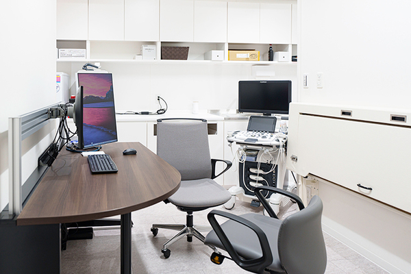 二宮隆介院長 堀江にのみや内科クリニック3