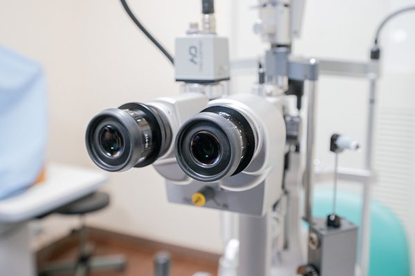 椎原秀樹院長、椎原紗圭副院長 椎原眼科医院3