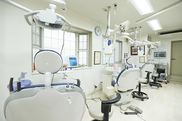 辻耕造院長 つじ歯科医院3