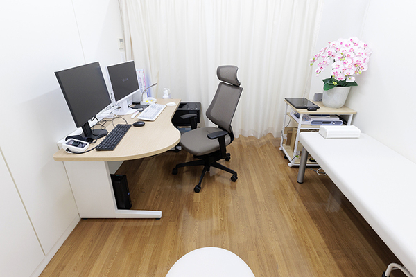 河﨑勉院長 よこはま内科・呼吸器クリニック3