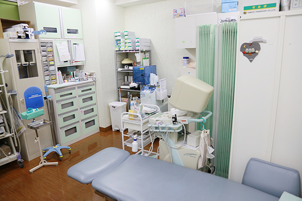 友田岳志院長 湘南台 腎泌尿器・漢方クリニック3