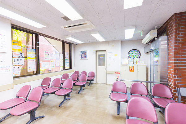 助川卓也院長、助川敦子先生 助川クリニック3