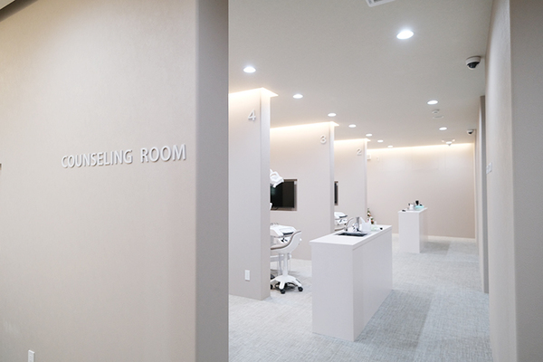 大島靖弘院長 名東デンタルクリニック3