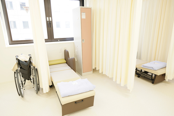 原田竜也院長 メディカルパークベイフロント横浜3