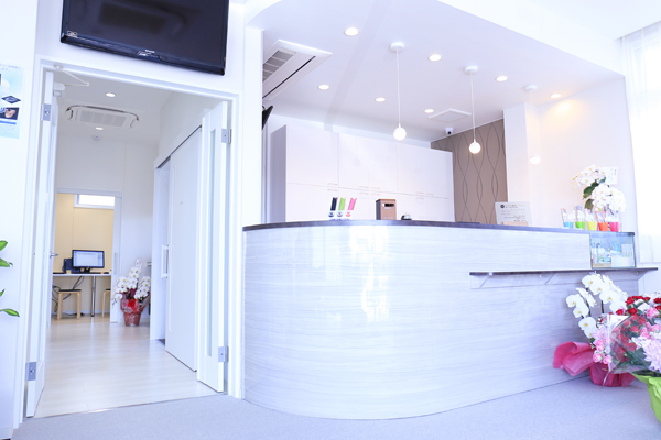 高須晃太院長 たかす歯科クリニック3