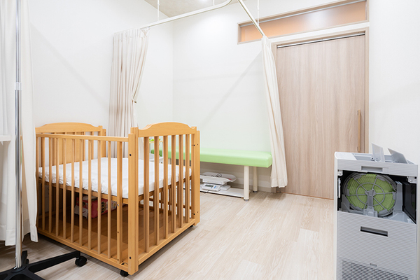 謝花幸祐院長 しゃばなこどもクリニック3