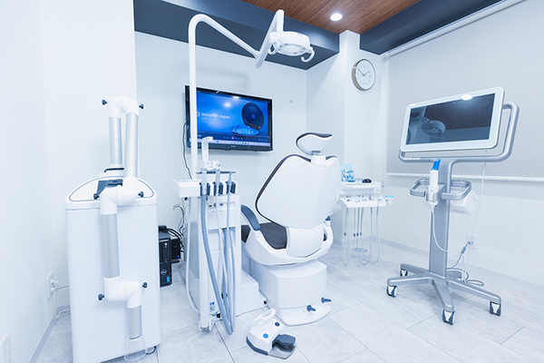 和泉陽一院長 西荻シオン歯科・矯正歯科3