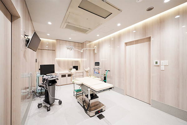 金南孝院長 大手町ARTクリニック3