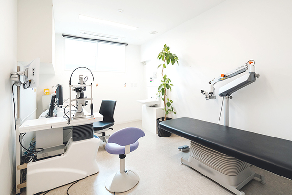 小山あゆみ副院長 かわつ田中クリニック3