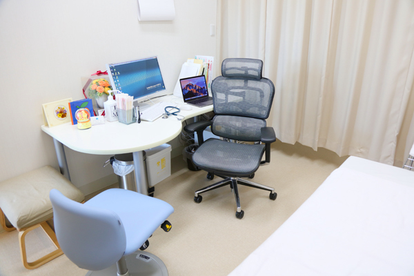 渡辺眞院長 みなとみらい小児科クリニック3