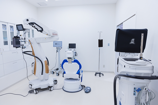 谷健志院長 たに眼科クリニック おおたかの森院3