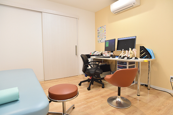 岩城公一院長 岩城整形外科クリニック3