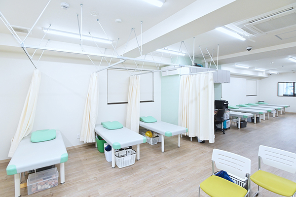 梅田直也院長 医療法人けんこう会 うめだ整形外科3