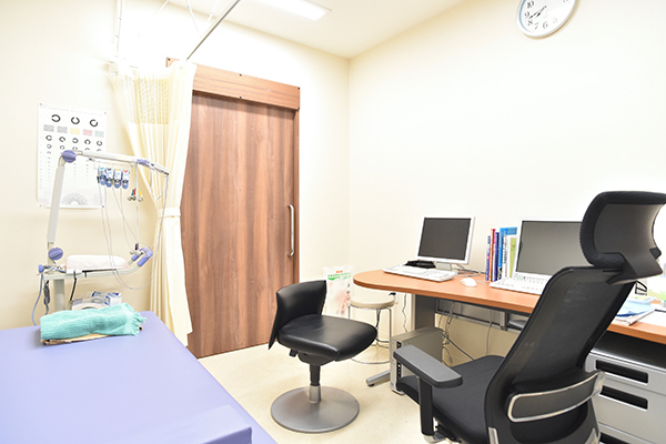 福田康文院長 ふくだクリニック3