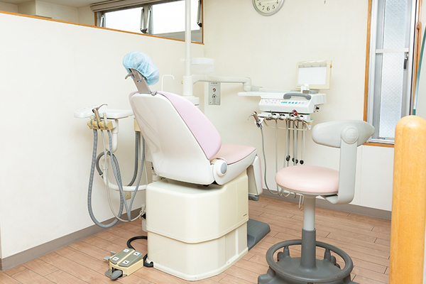 山梨浩太郎院長 やまなし歯科3