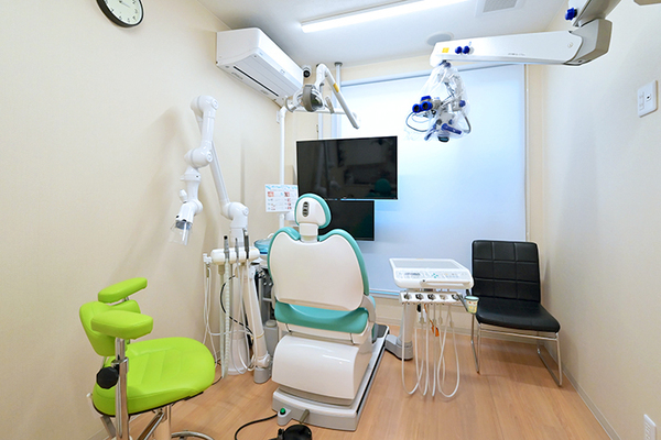 西治院長 西歯科クリニック3