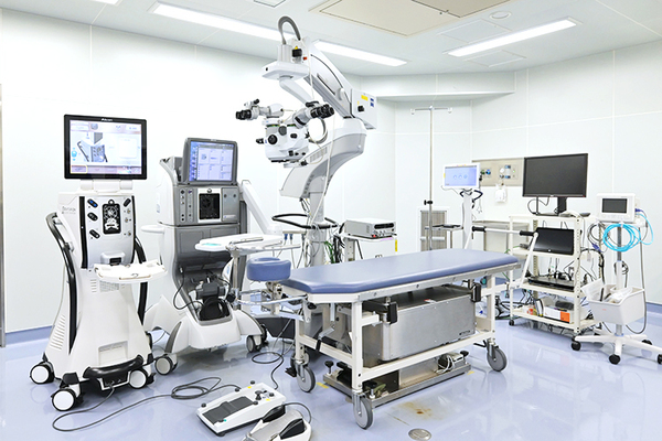 竹中久院長 竹中眼科クリニック3