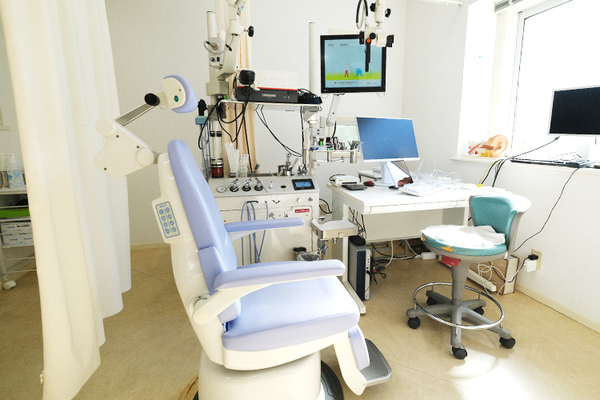 福山聡院長 ふくやま耳鼻咽喉科馬堀院3