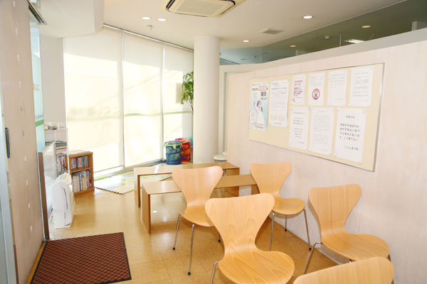 小西洋平院長 こにし皮フ科3