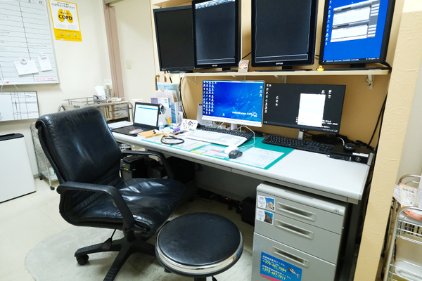 福田貴与子院長 小山クリニック3