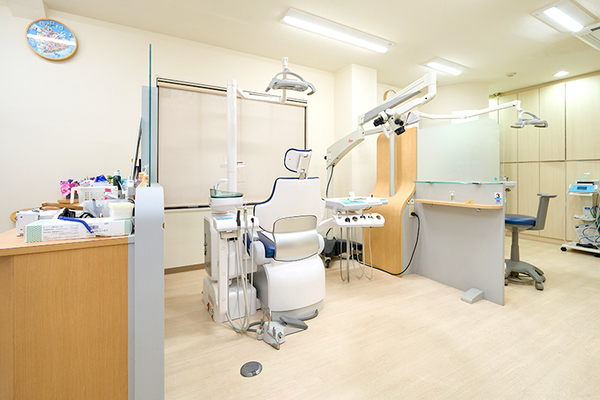 飯嶌大典院長 医療法人社団ひまわり いいじま歯科医院3