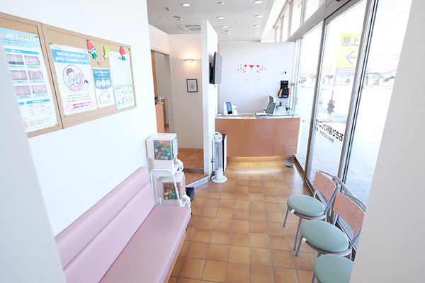 島野偉礎轄院長 あさひ歯科クリニック3