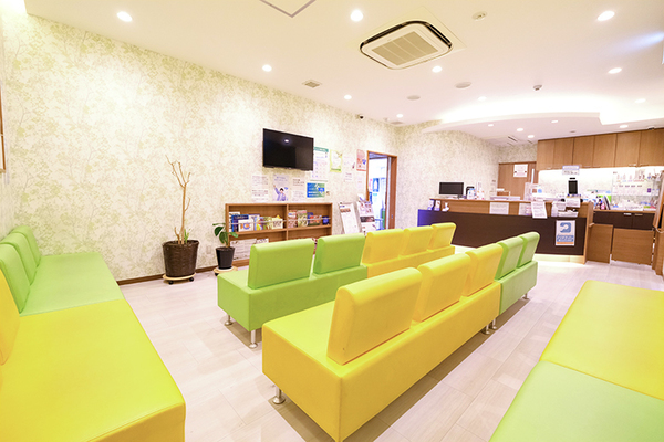 高橋謙院長 たかはし皮膚科クリニック3