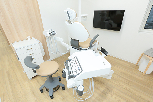 藤平智広院長 ふじひら歯科クリニック3