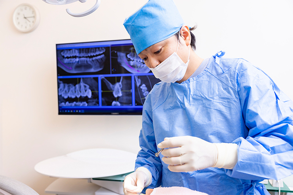 奥山裕輝院長 SEIJO PRIME DENTAL OFFICE3