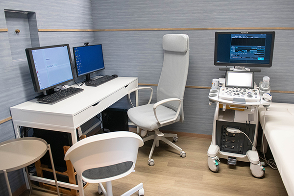 平山顕嗣院長 阪急つかぐち内科クリニック3