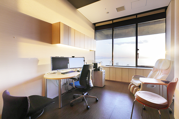 堀篤史院長 IGTクリニック3