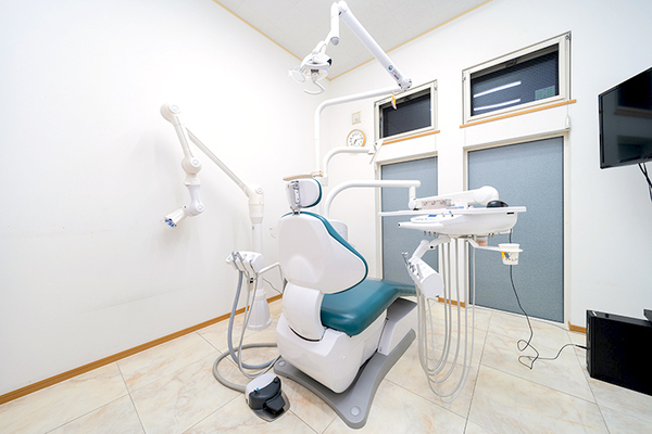 上村光院長 むつみ歯科医院3